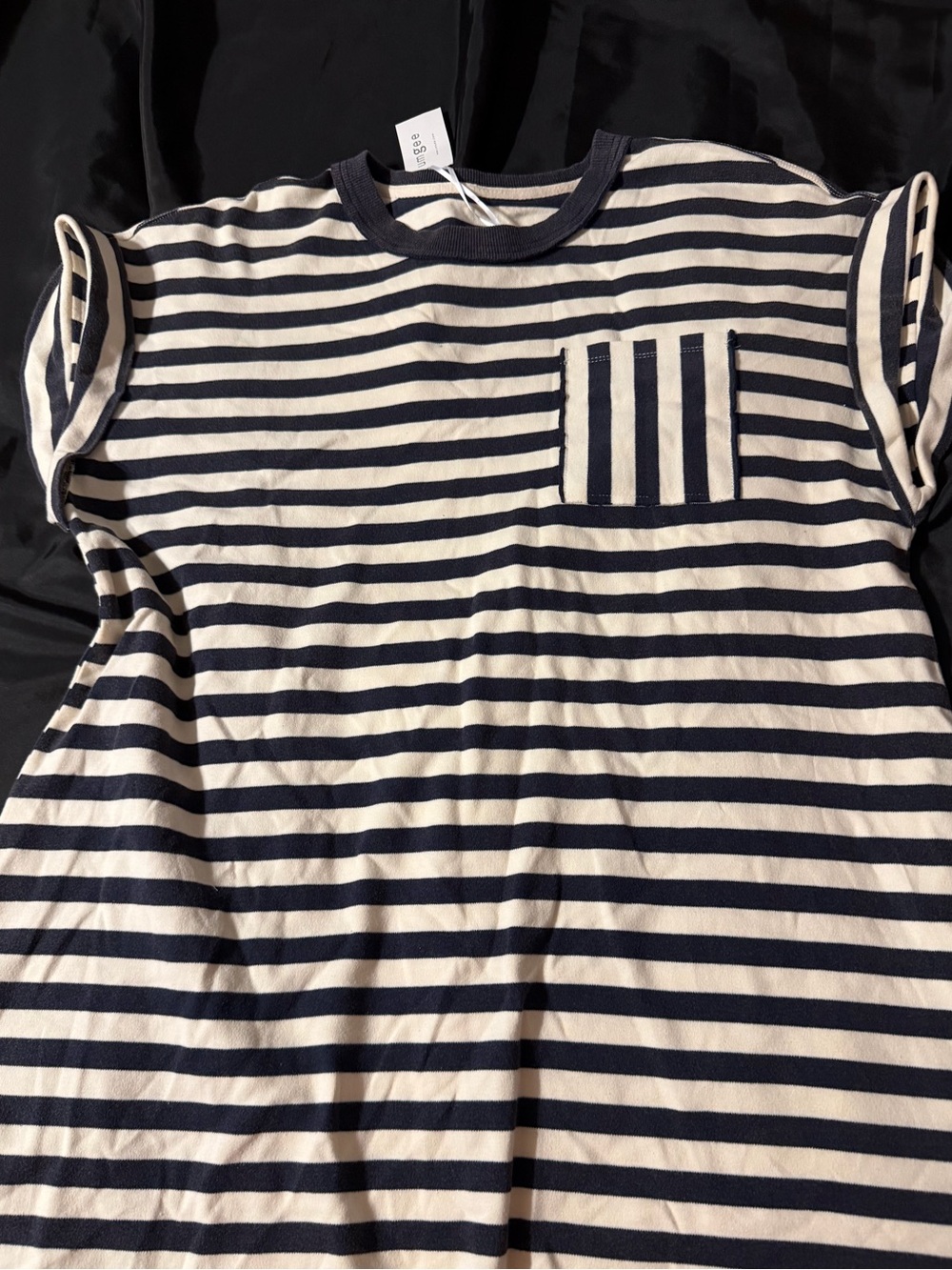 NWT Umgee Navy & Cream Striped Pocket Knit Top C4244 size XL